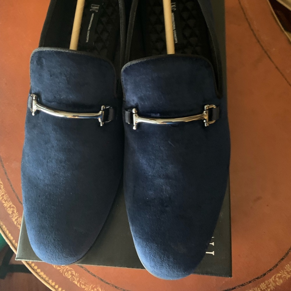 New in box men shoes  INC loafers